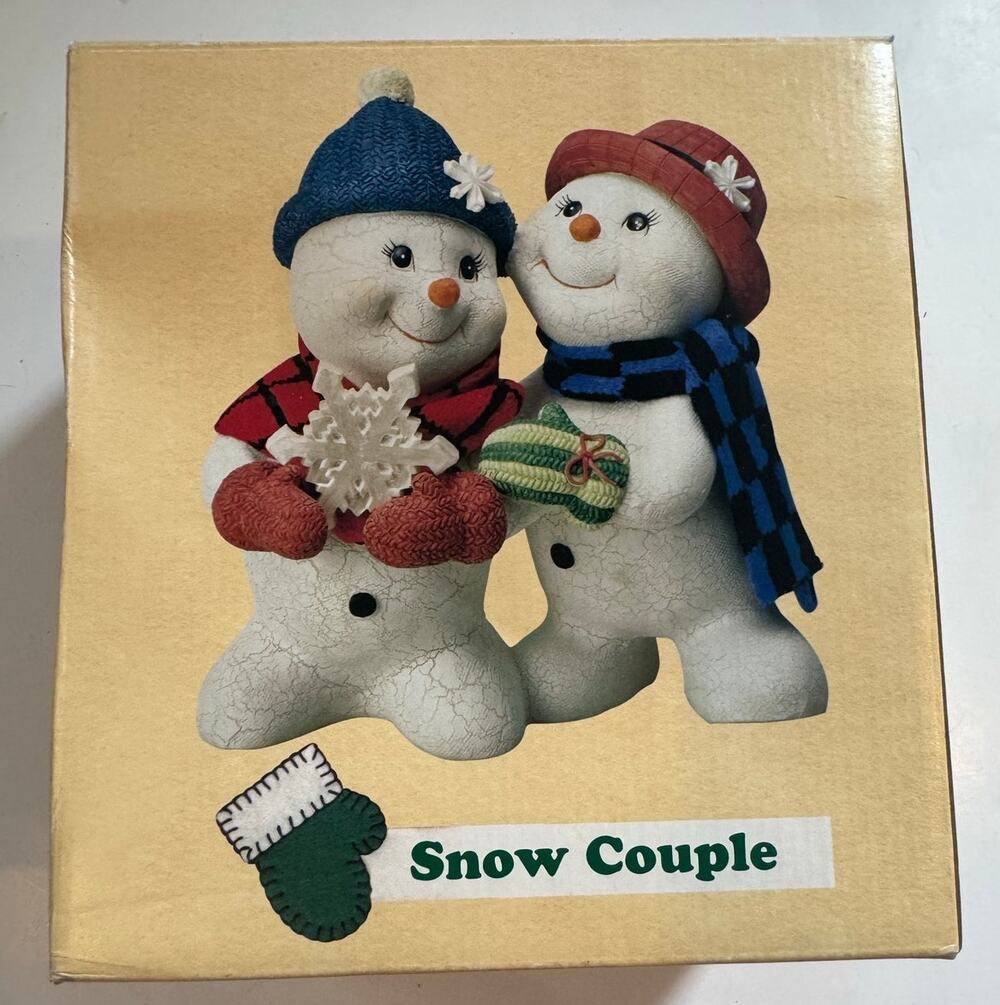 00s Vtg Resin Snow Couple Hand Painted Large Figurine 11x8" Snowmen